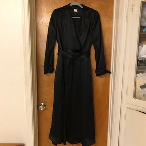 The J. Peterman Silk maxi dress/fashion jacket 100% Silk